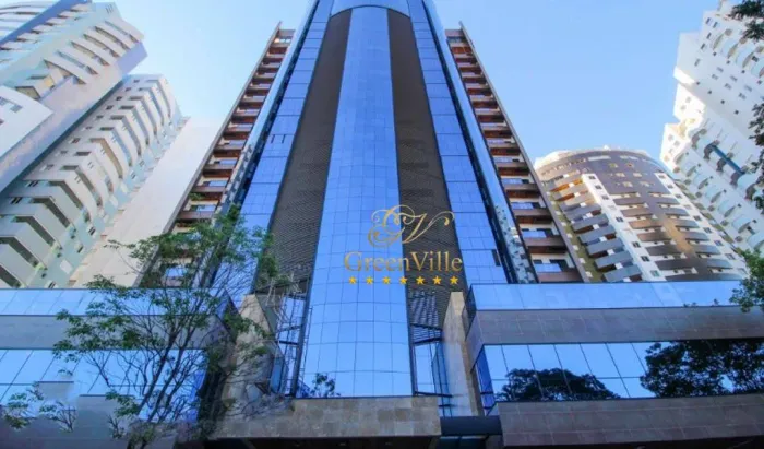 Maringa, Apartamento de Alto Padrão Mobiliado e Finamente Decorado