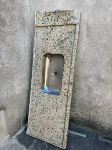 Vendo pia de granito com Cuba 