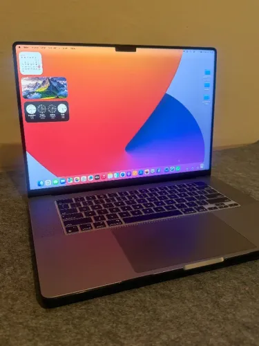 Notebook Apple Macbook Pro Chip M1 Max 16 Polegadas (SEMI-NOVO)