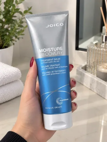 MÁSCARA DE HIDRATAÇÃO PROFUNDA - JOICO MOISTURE RECOVERY BALM 250 ml