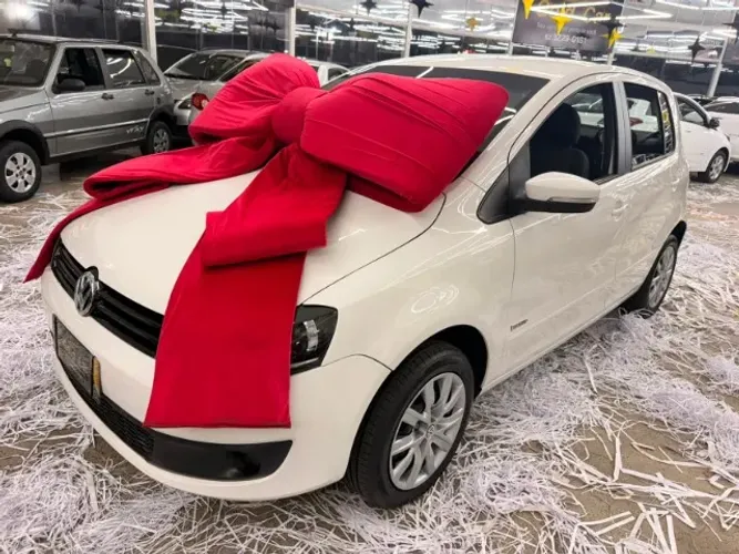 Volkswagen Fox 1.6 MI Total Flex 8V 5P 2014