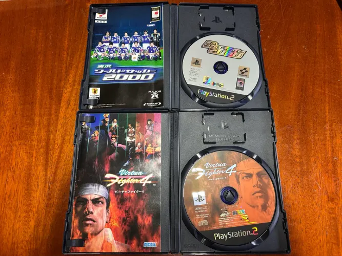 2 Jogos PS2 Originais Japoneses - Virtua Fighter 4 + World Soccer 2000 NTSC-J