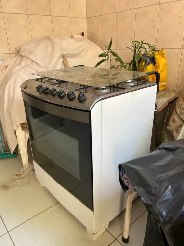 Fogão 5 bocas Brastemp