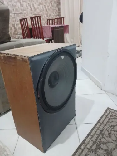 Alto-falante 15 polegadas só 70 reais 