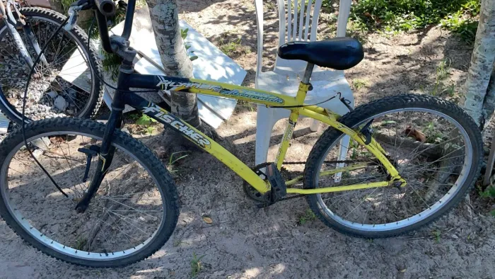Bicicleta usada.