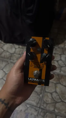 Pedal Fire Ultimate Distortion