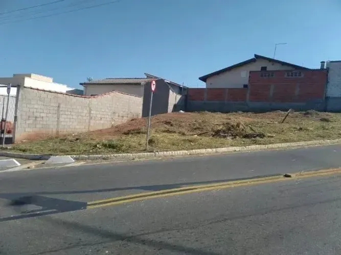 TERRENO À VENDA | SANTA JÚLIA | 278 m²