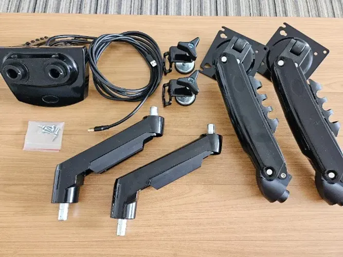 Suporte Duplo Monitor ELG F160N Articulado + 2 Extensões USB Ugreen
