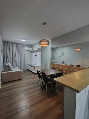 APARTAMENTO CONDOMÍNIO AGUAS DO MADEIRA - PORTEIRA FECHADA