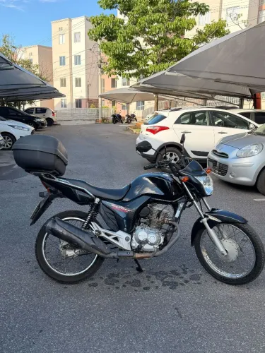 Vendo Honda CG start 160 2016/2017, único dono, 53.900 km rodados.