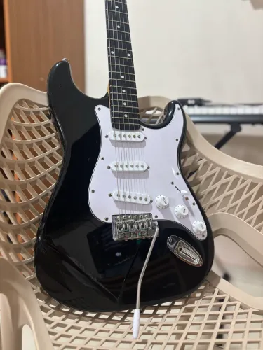 Guitarra Giannini Standard Series