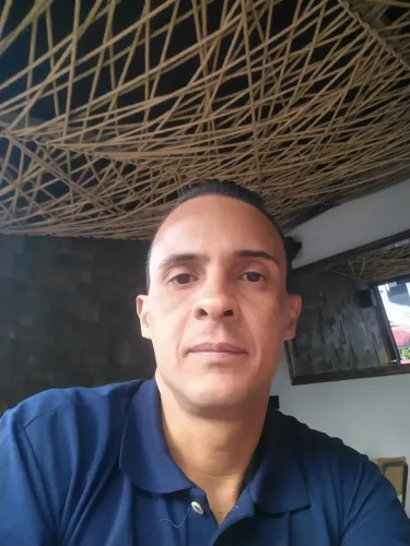 Estou disponível para os seguintes serviços Motorista/Manobrista 