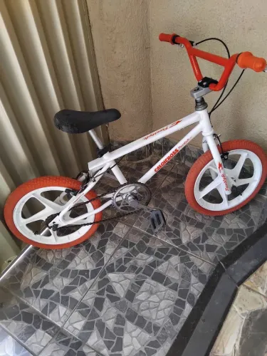 Bicicleta Freestyle aro 16