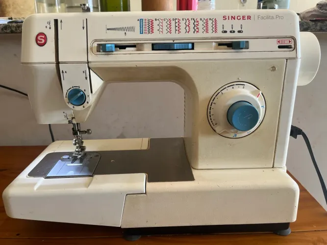 Máquina de Costura