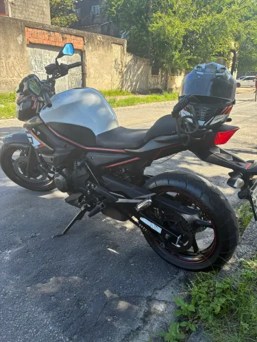 Yamaha Xj6 2014