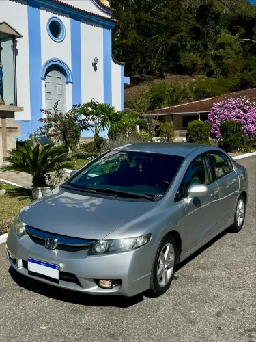 Honda Civic Sedan LXS 1.8/1.8 Flex 16V Aut. 4P 2010