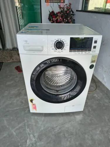 Máquina de lavar roupa Midea 11kg