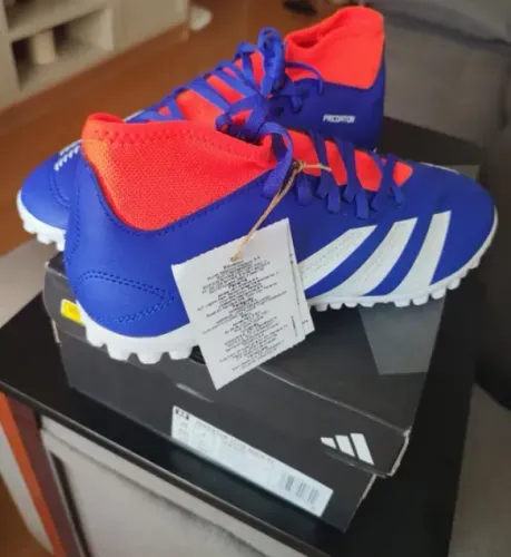 Chuteira Society Adidas Predator NOVA