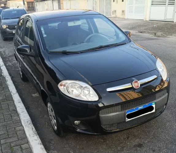 Fiat Palio Attractive 1.0 EVO Fire Flex 8V 5P 2014