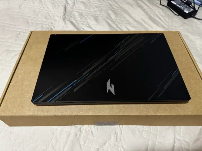 Vendo notebook Acer nitro V15