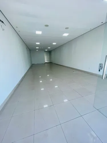 Salão comercial couto magalhaes