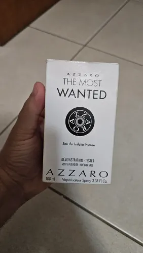 Perfumes reservados