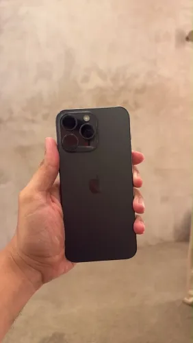 VENDO IPHONE 15 PRO MAX 256GB