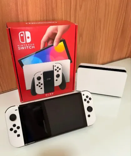 Nintendo Switch - Branco | Estado de Novo!