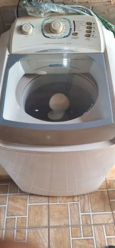 Máquina de Lavar Electrolux 10kg Turbo Capacidade (LTC10) - Funcionando Perfeitamente!