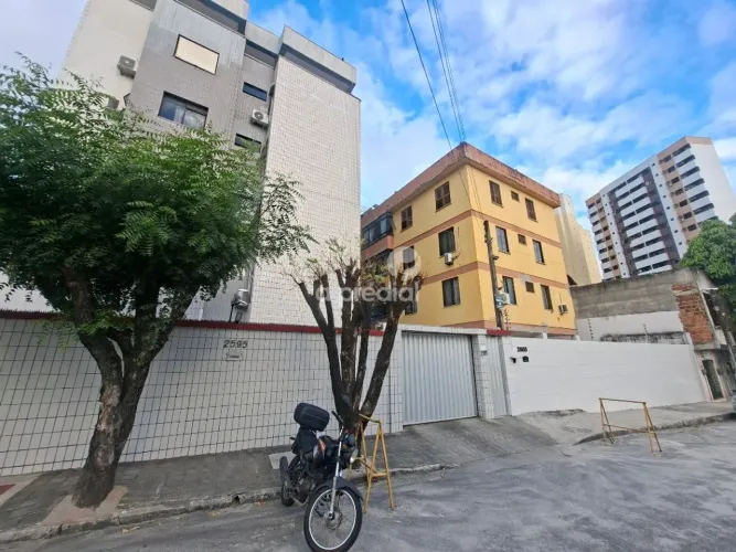 Locação de Apartamentos / Cobertura na cidade de Fortaleza