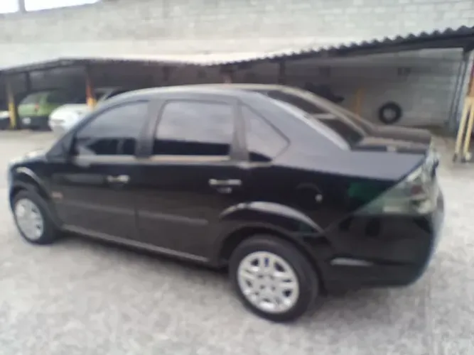 Ford Fiesta Sed. 1.6 8V Flex 4P 2013