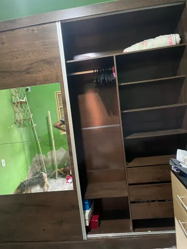 Guarda roupa de casal