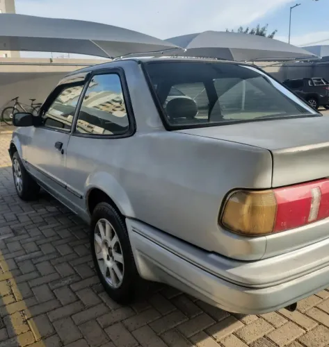 Ford Verona LX 1.6 (modelo Antigo) 1991