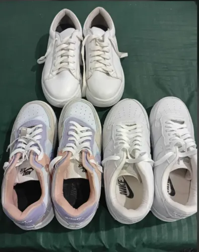 vende-se 3 tenis, cada um é 100,00, só me chamar no site se estiver interessado