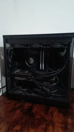 PC HIGH END ALL BLACK RYZEN 9800X3D-32GB RAM-4070TI