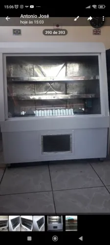 Balcão Expositor Refrigerado / Vitrine Comercial