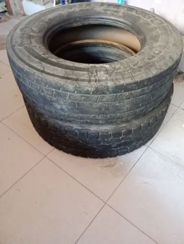 Pneu 296/80/22.5