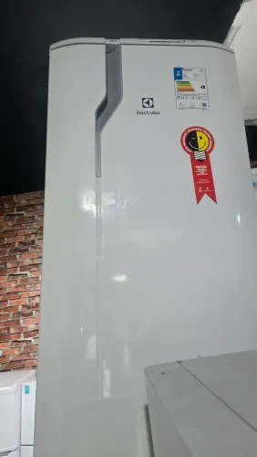 geladeira nova 240 litros 1.490