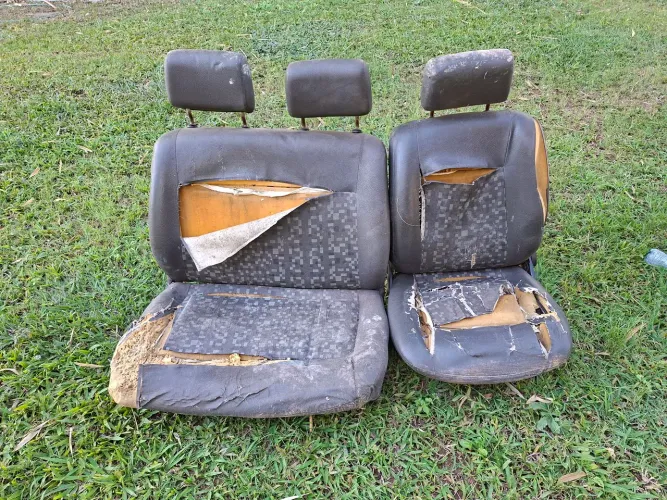 Bancos para kombi ano 2005