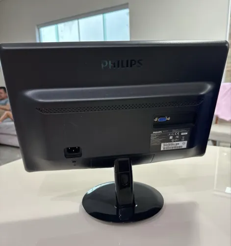 Monitor philips 166vl