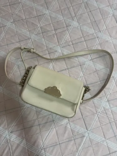 Bolsa de couro Arezzo