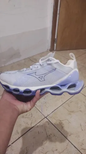Tênis Mizuno profhecy x