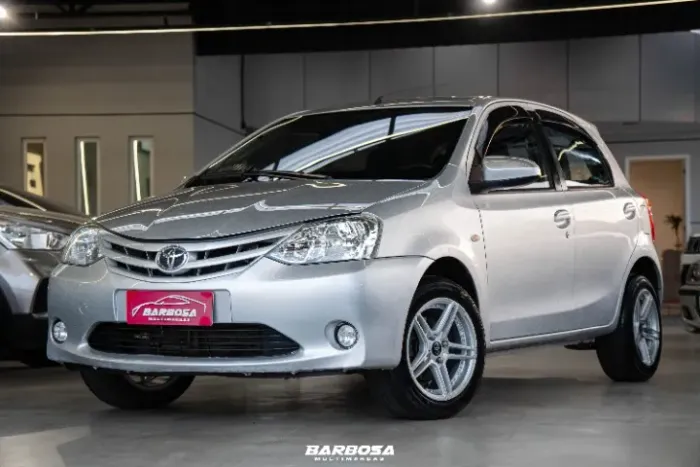 Toyota Etios XS 1.5 Flex 16V 5P Mec. 2014