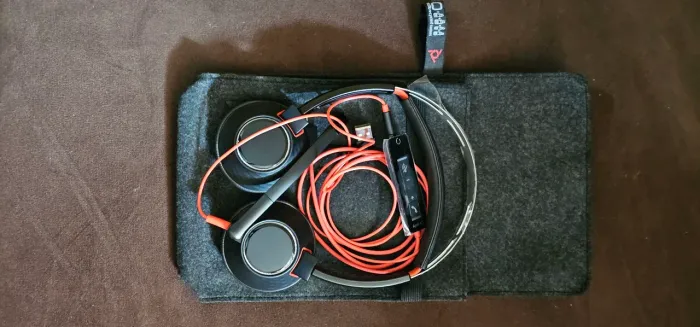 Headset Profissional Poly (Plantronics) Blackwire 5220 Stereo - Excelente Estado