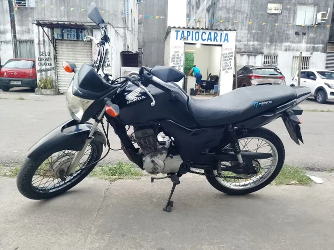 Vendo moto fan 125 20015
