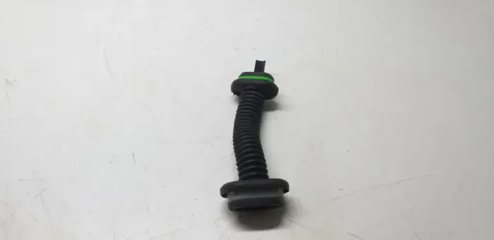 Borracha Vedação Chicote Porta Malas Peugeot 208 2014/2019