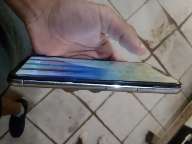 iPhone XS MAX 300$