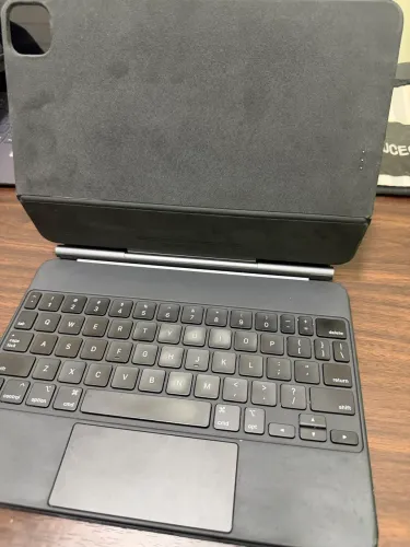 Magic Keyboard Apple
