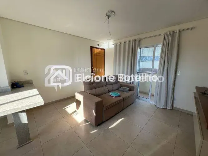 Apartamento residencial à venda no Bairro Granada, em Uberlândia/MG