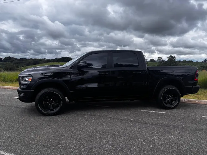 Ram 1500 Rebel 5.7 Hemi CD V8 4X4 AUT 2023